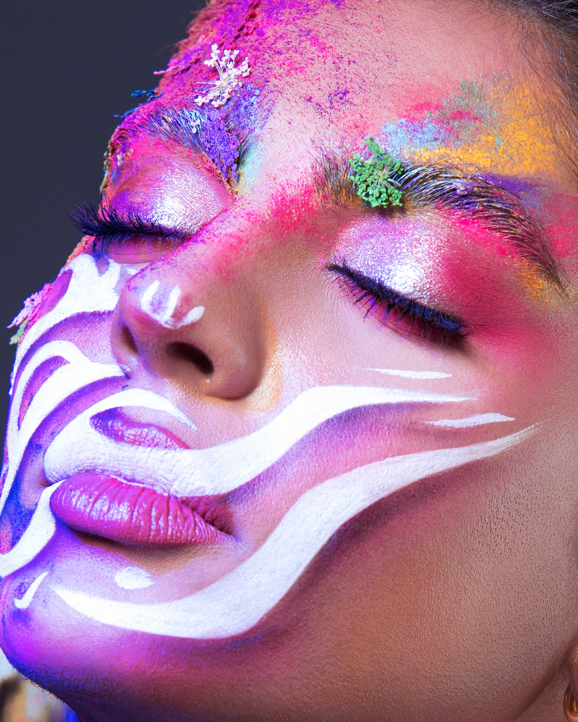 فنانات ومودل 