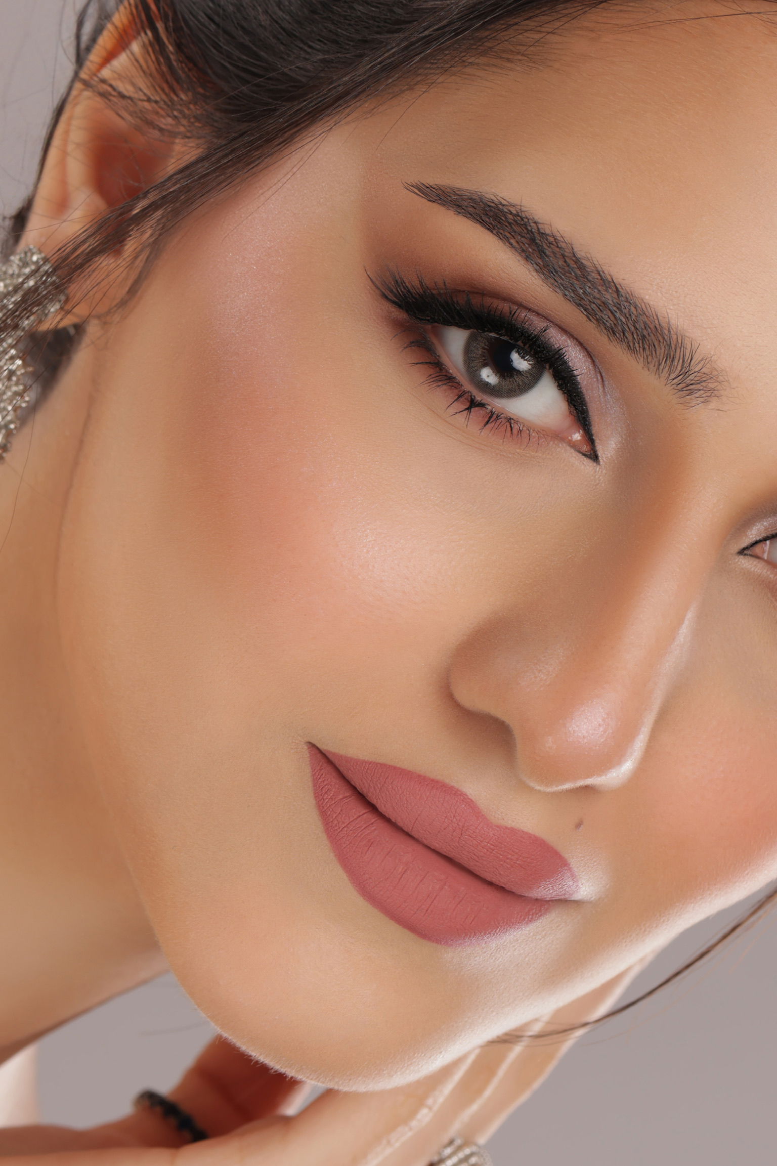 فنانات ومودل 