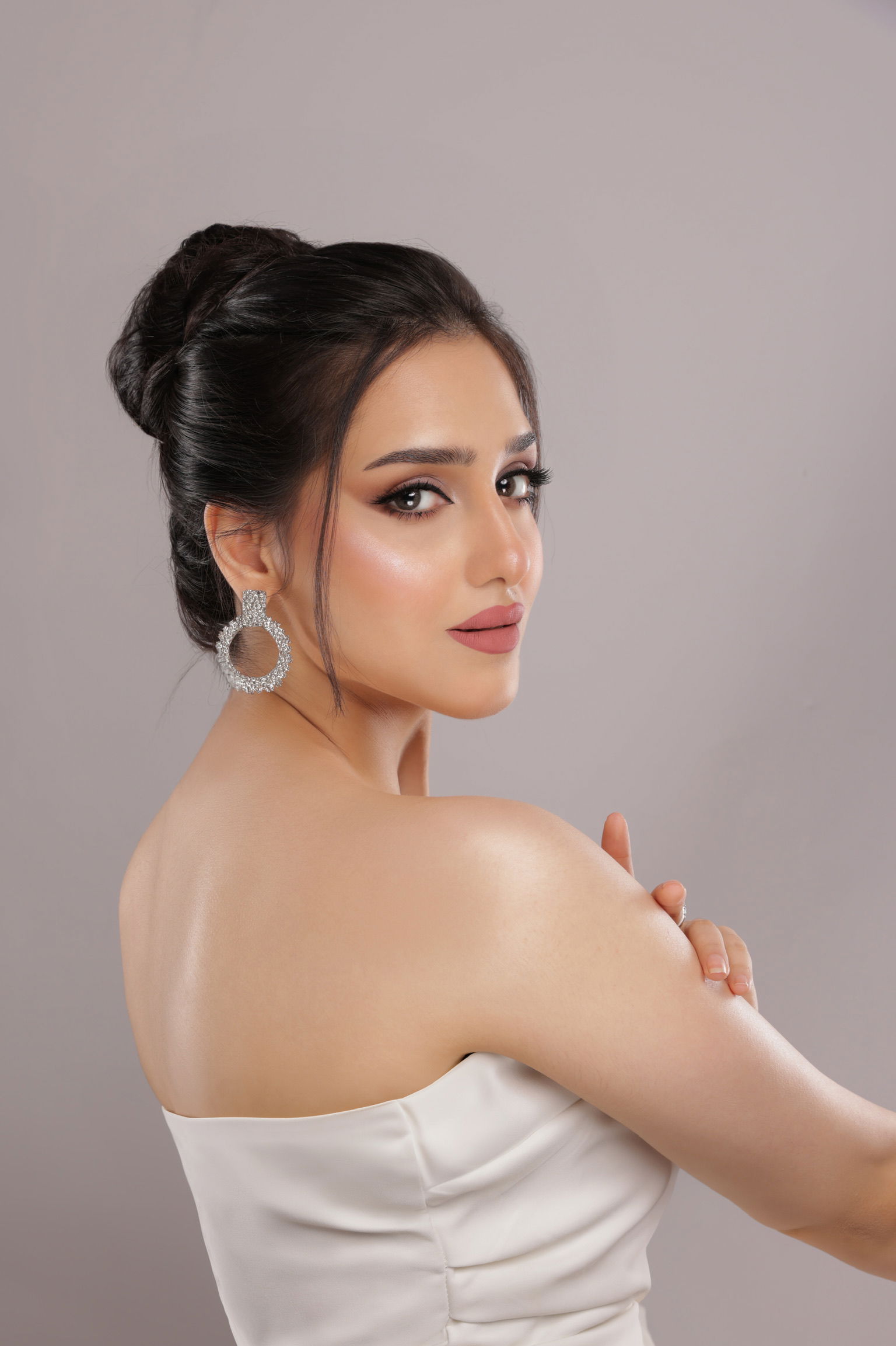 فنانات ومودل 