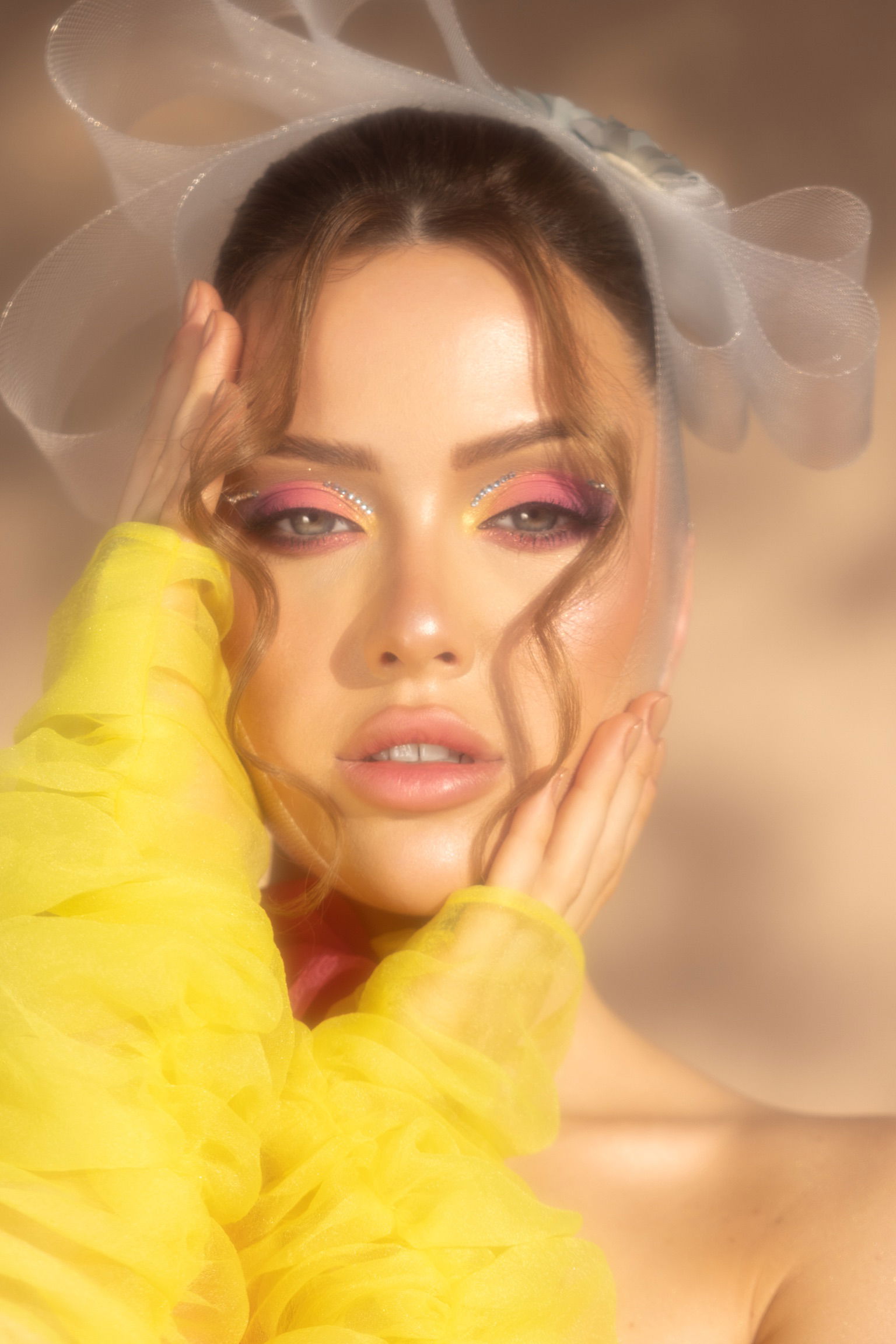 فنانات ومودل 