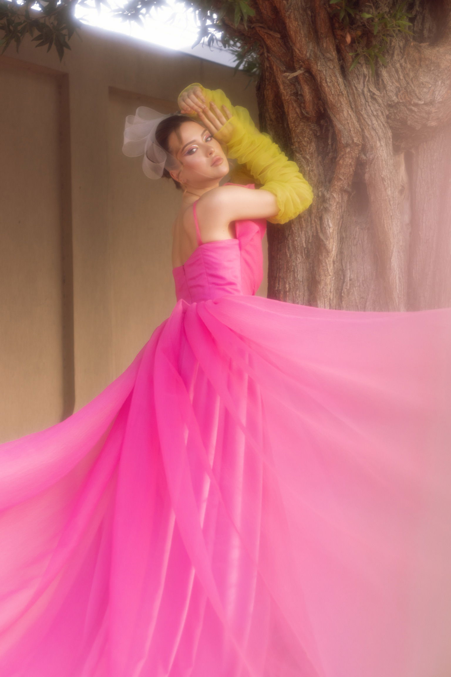 فنانات ومودل 