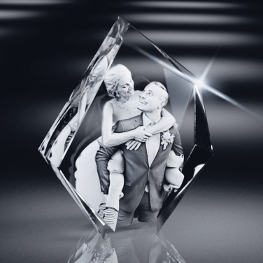 Put The Fun And Convenience Back in Giving With 3D Crystal