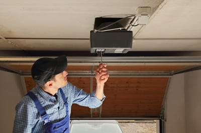 Factors to Consider When Choosing a Garage Door Repair Company image