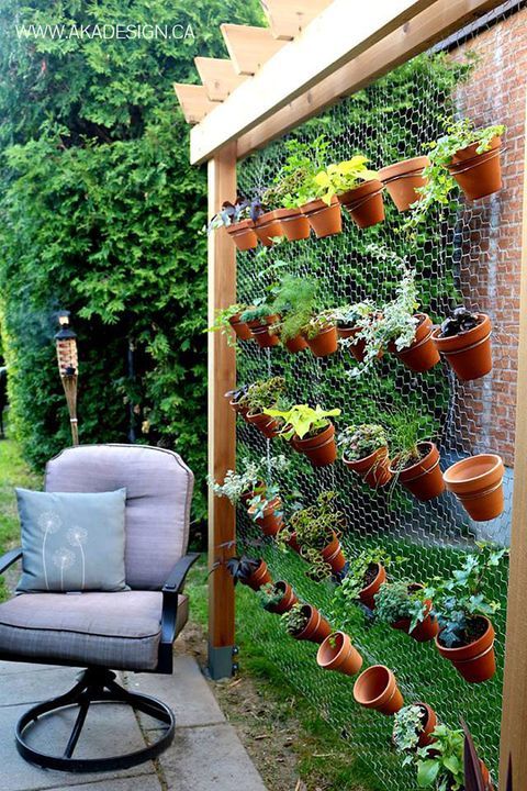 Wall Garden/Layer Pots