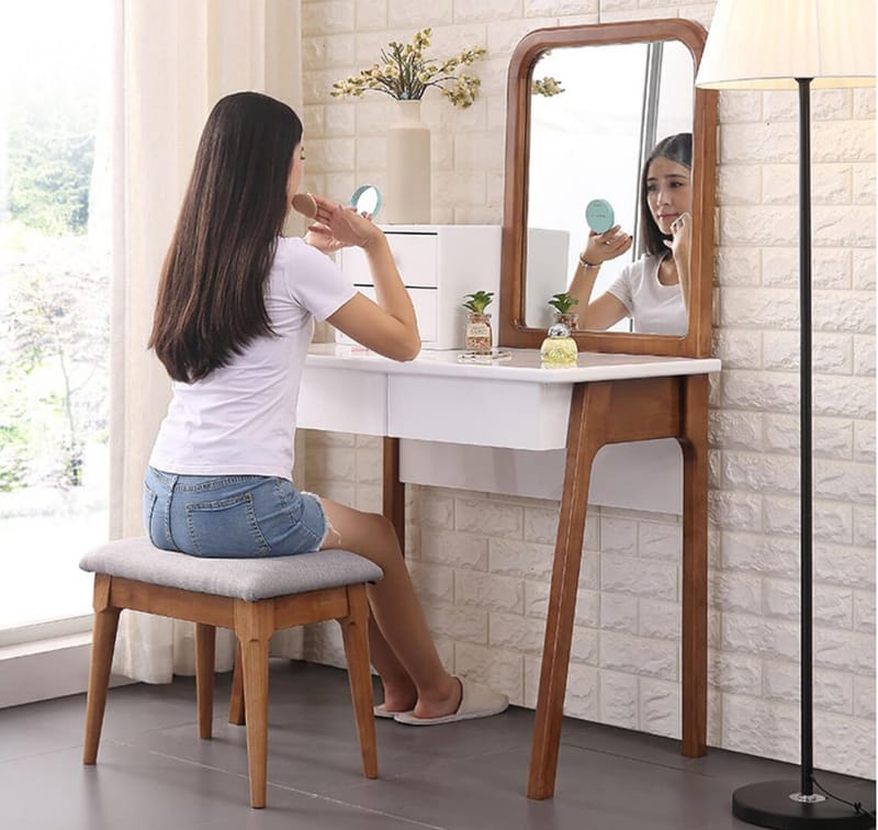 Các kiểu bàn trang điểm đốn tim mọi phái đẹp hiện nay