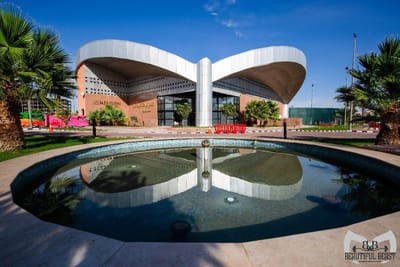 نادي بيوتفل بيست image