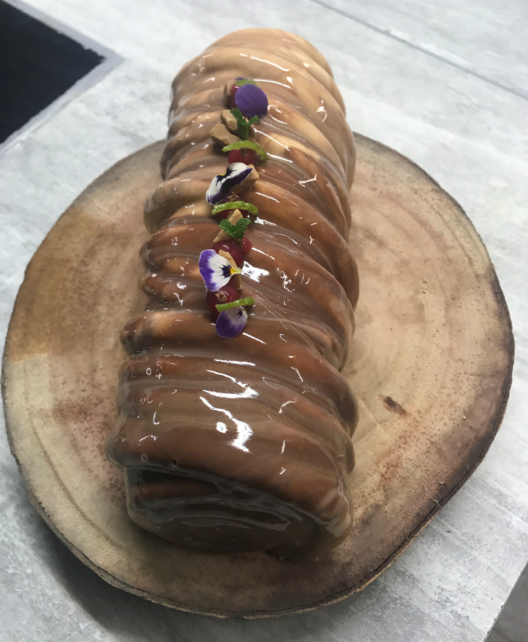 Bûche Dulcey fruits rouges pour 6 à 8 personnes