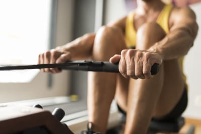 MAKE THE ROWING MACHINE YOUR PARTNER