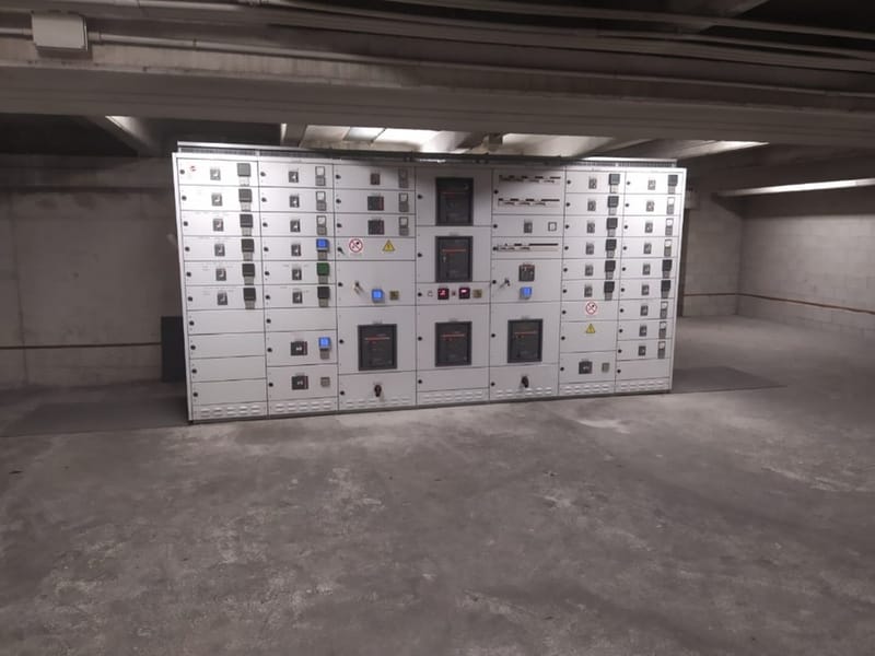 INSTALLAZIONE E MANUTENZIONE QUADRI ELETTRICI