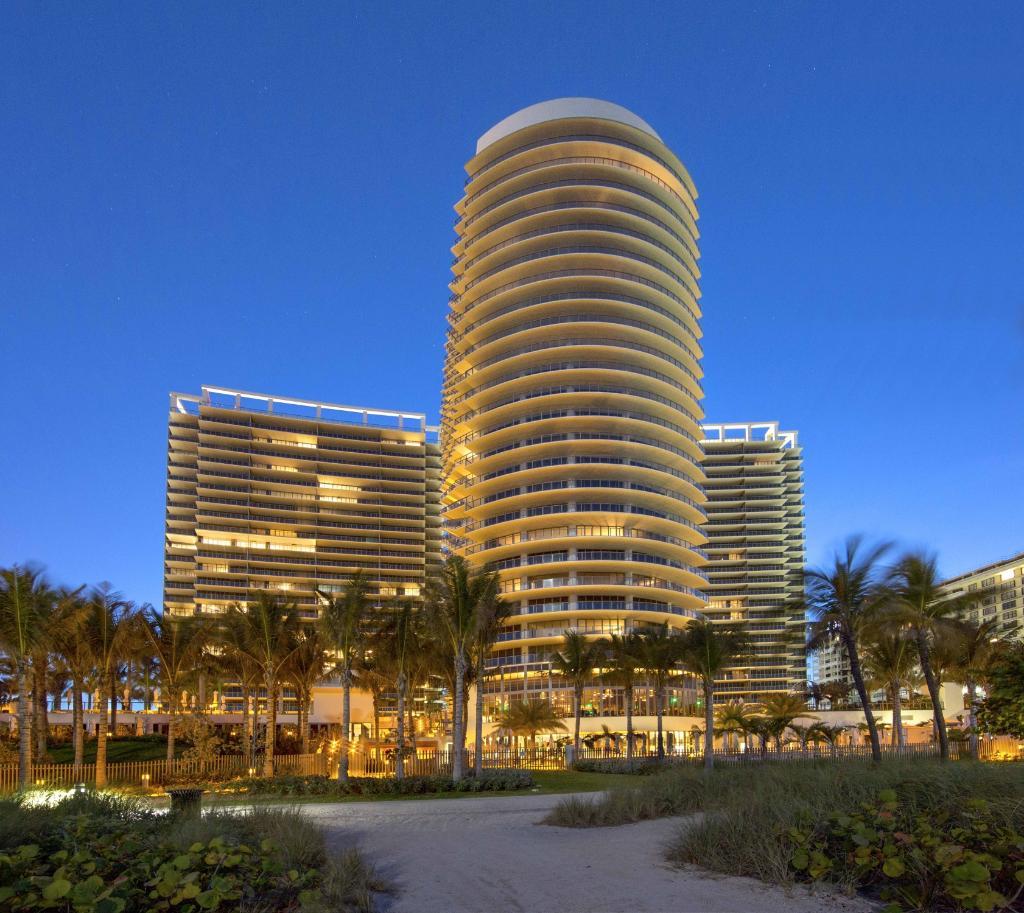 THE ST. REGIS BAL HARBOUR 5*