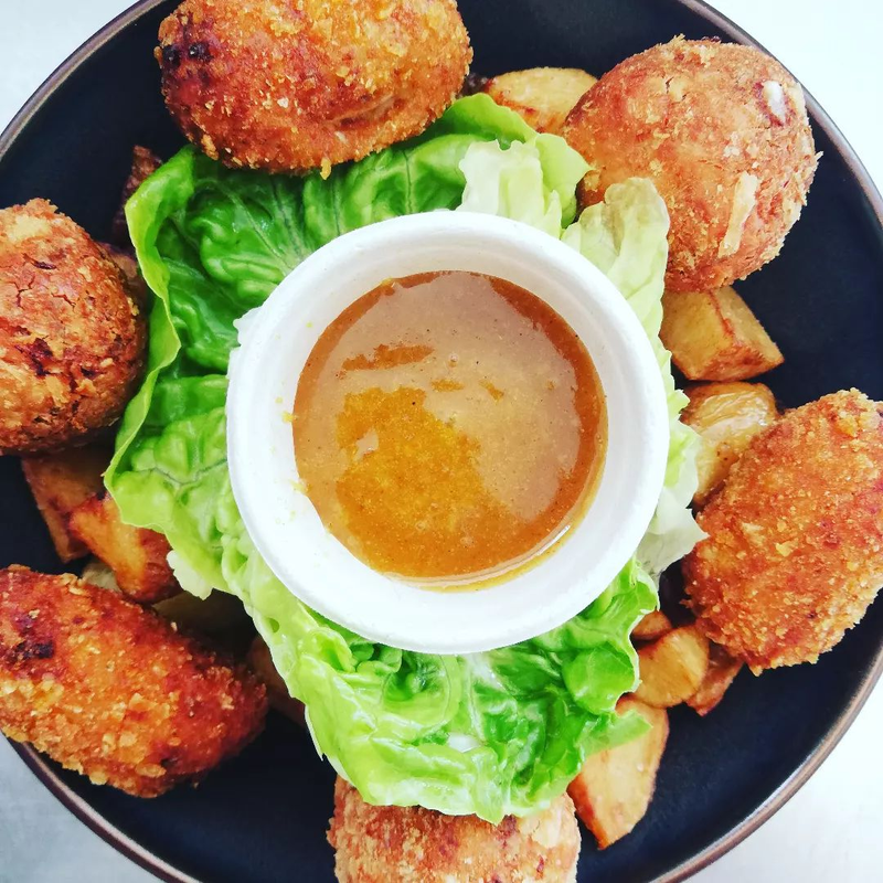 Le duo Boulettes et Croquettes