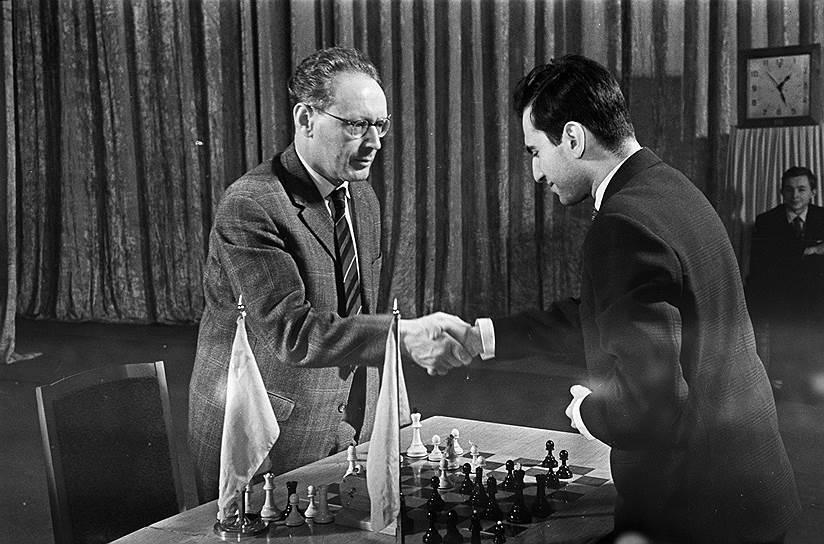 Mijail Botvinnik 1948 - 1957    1958 - 1960     1961 - 1963