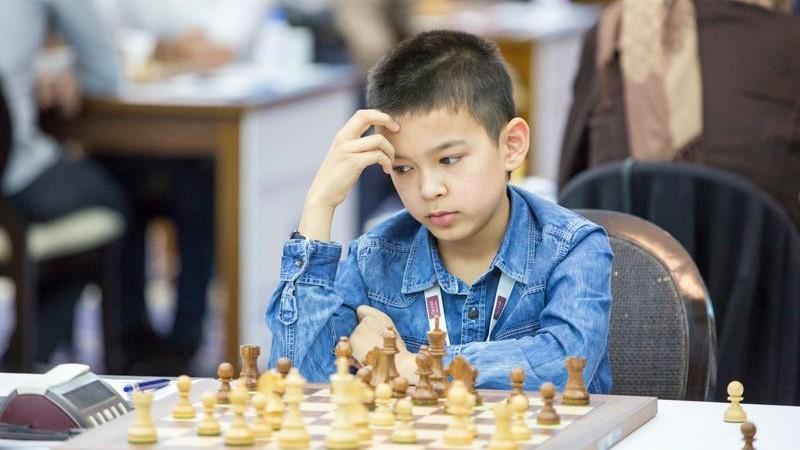 6 - Nodirbek Abdusattorov