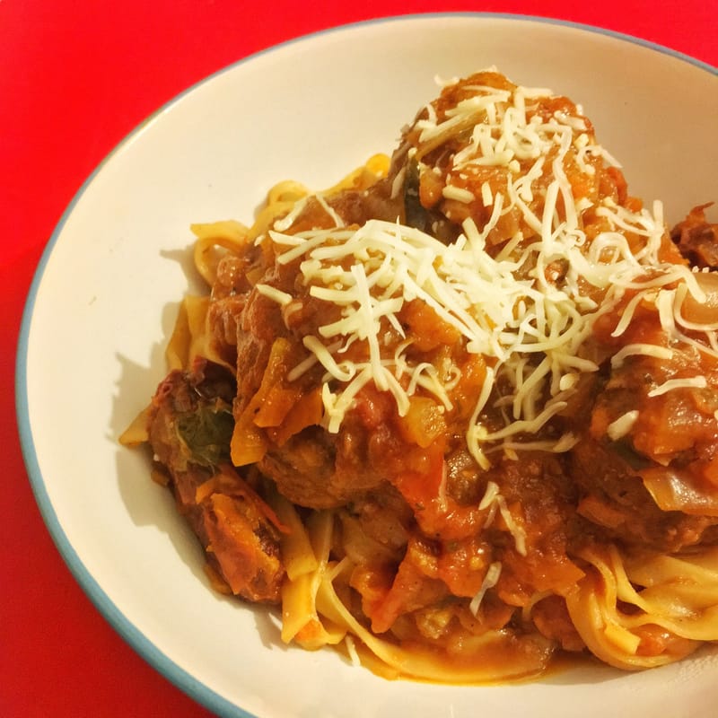 Albóndigas (Meatballs)