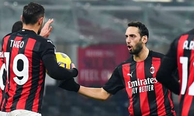 มิลาน เสมอ ปาร์ม่า 2-2 ยังนำจ่าฝูงกัลโชฯ