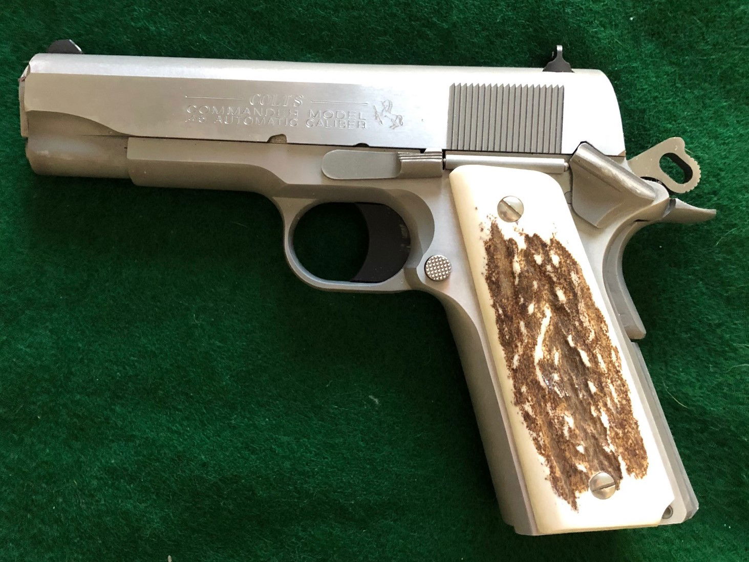 Colt 1911 80 Series Commander