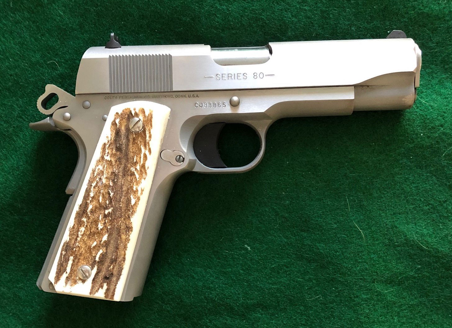 Colt 1911 80 Series Commander