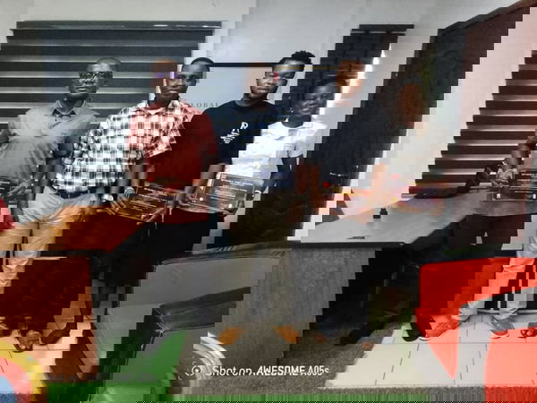800 662f8818c42da
