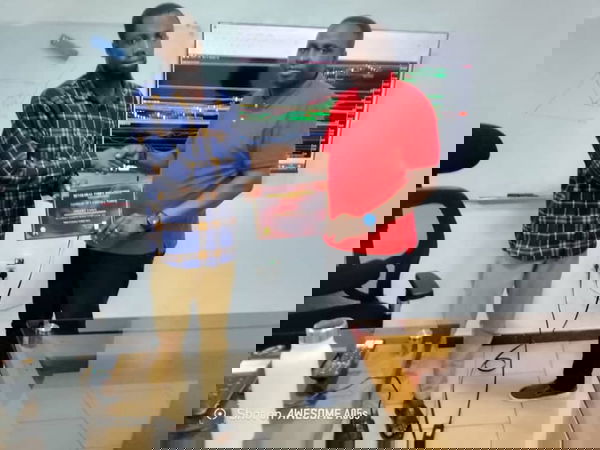 800 66631d4e83401