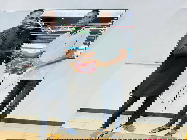 800 6675b2cf9a807