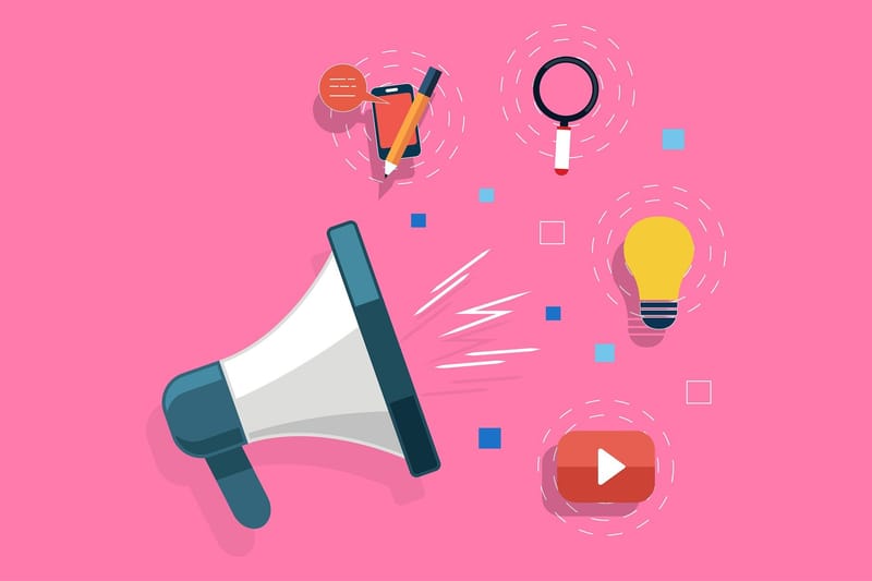 CONSUMIDORES Y PUBLICIDAD