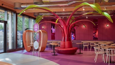 Kew Gardens / Mizzi Studio
