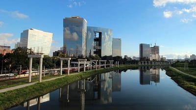 Por que a taxa de vacância está elevada em regiões consolidadas de São Paulo?