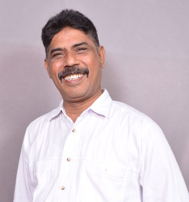 V.NARESH, B.Com, MBA, PGDPR, PGDexim