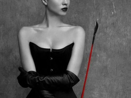 Red Queen 💖 WhipDance Óra