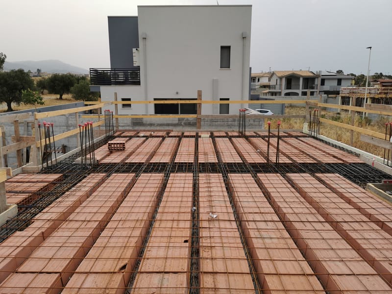 COSTRUZIONE DI UN EDIFICIO UNIFAMILIARE (Lavoro in corso)