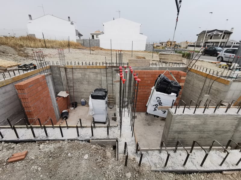 COSTRUZIONE DI UN EDIFICIO UNIFAMILIARE (Lavoro in corso)