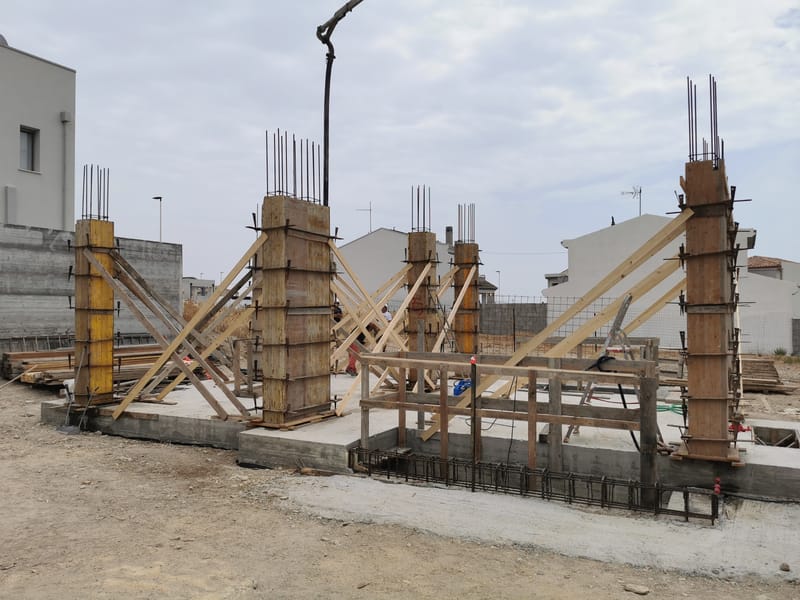 COSTRUZIONE DI UN EDIFICIO UNIFAMILIARE (Lavoro in corso)