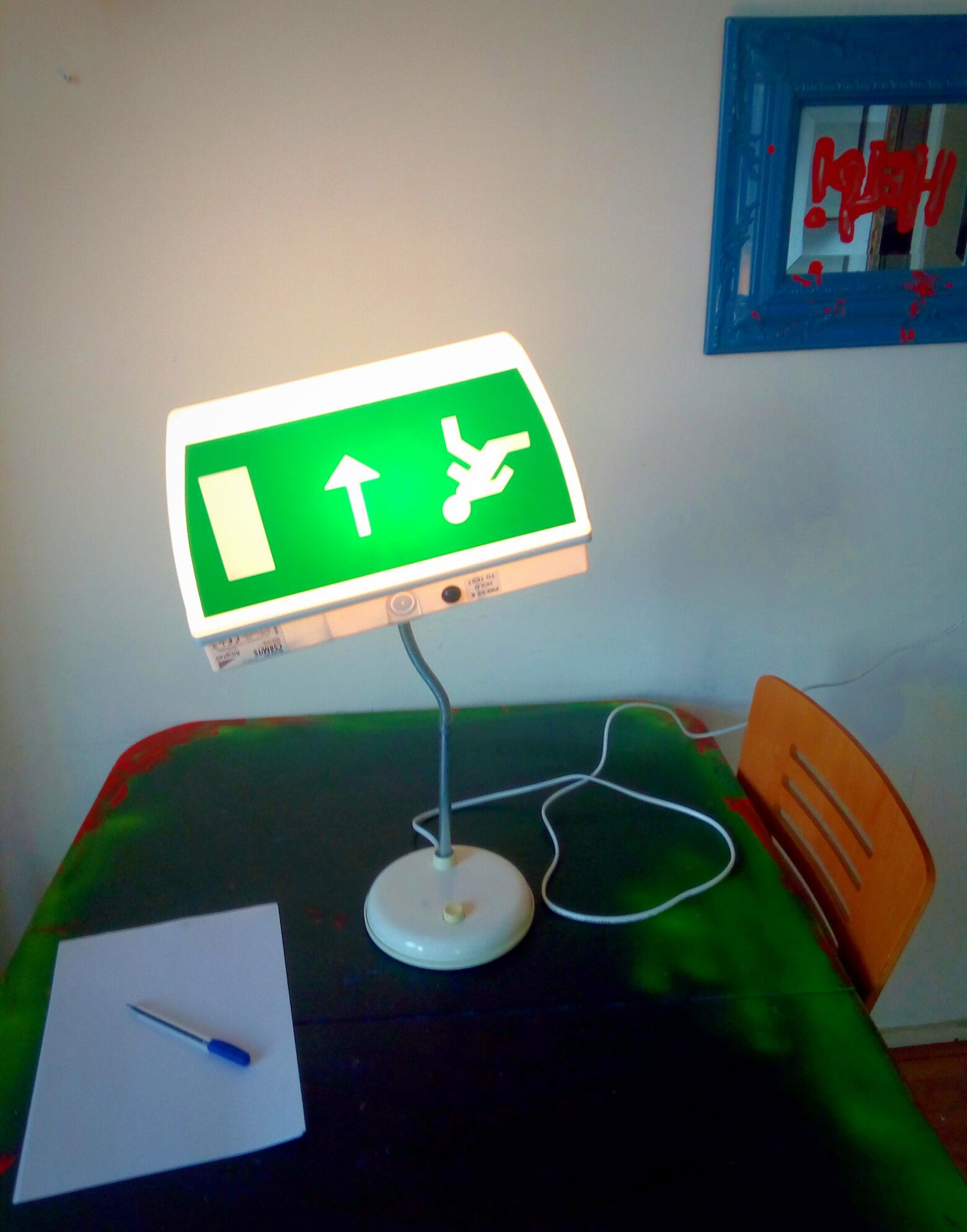 desk lamp by studio Jan Russ (1-5-2020)