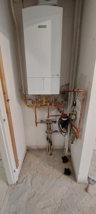 LAKÁSFELÚJÍTÁS BÉKÁSMEGYER/ÓFALU