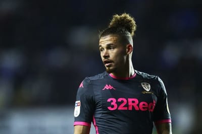 ฟิลลิปส์ 'มีความสุขกับลีดส์' แม้ลิเวอร์พูลสนใจ