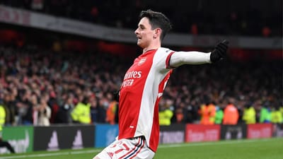 Arteta จะจัดการกับการพัฒนาของ Patino อย่างไร