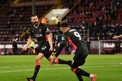 ข่าวซุบซิบโอนนิวคาสเซิล: ตูน 'ตา' กองหลังลิเวอร์พูลการอัปเดต 'บวก' ในการย้ายดาวลาลีกาเนื่องจากการค้นหา Chris Wood ของ Burnley อาจนำพวกเขาไปสู่อดีต Magpie