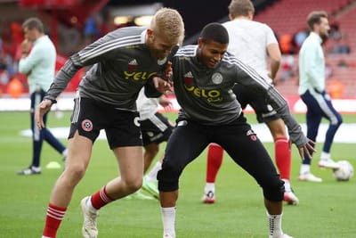 หัวหน้าเชฟฟิลด์ยูไนเต็ดหยุดความเงียบหลังจาก Rhian Brewster, Oli McBurnie ถูกตั้งข้อหาหลังจากการบุกสนามน็อตติงแฮมฟอเรสต์