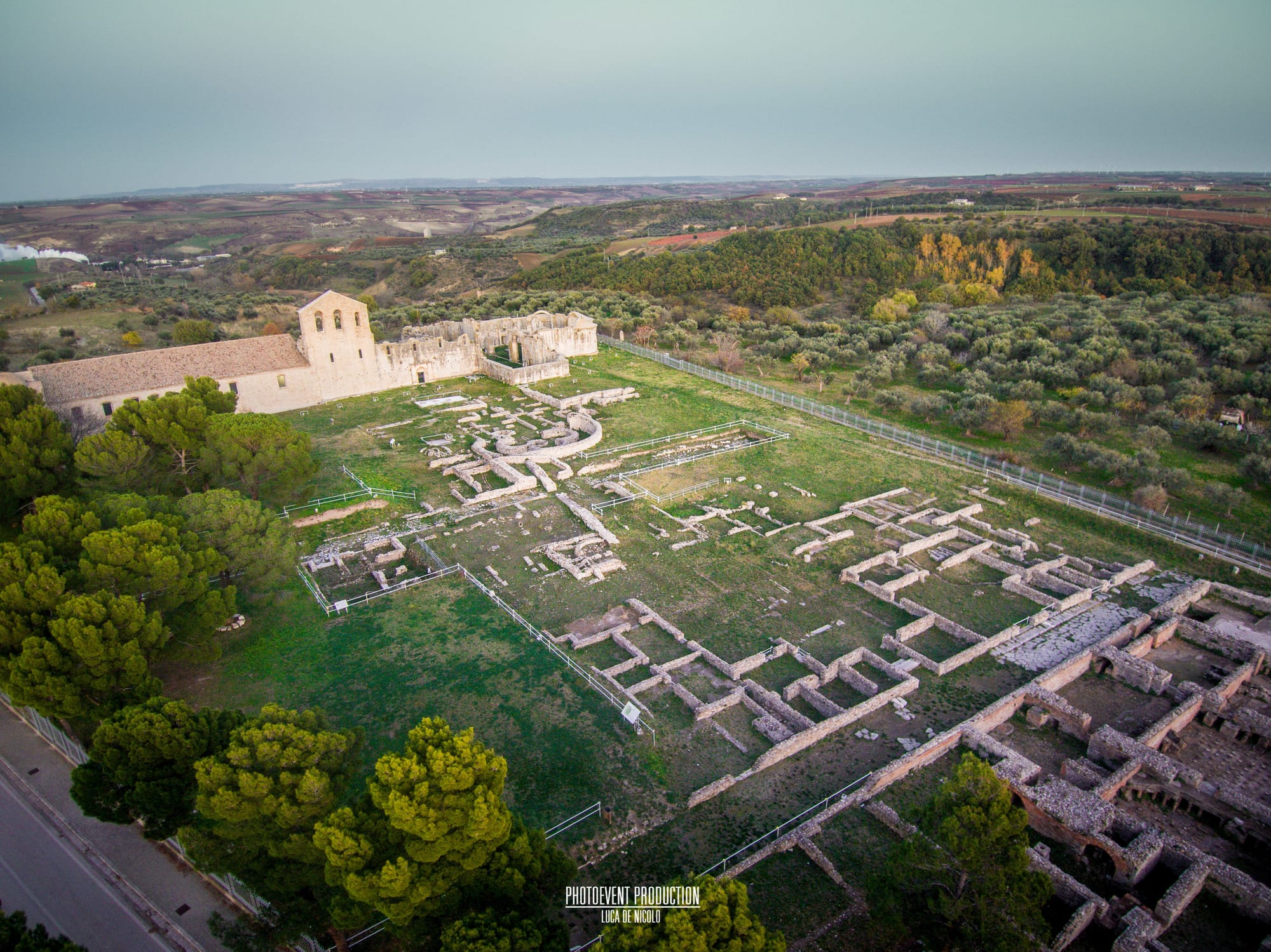 BASILICA DELL'INCOMPIUTA
