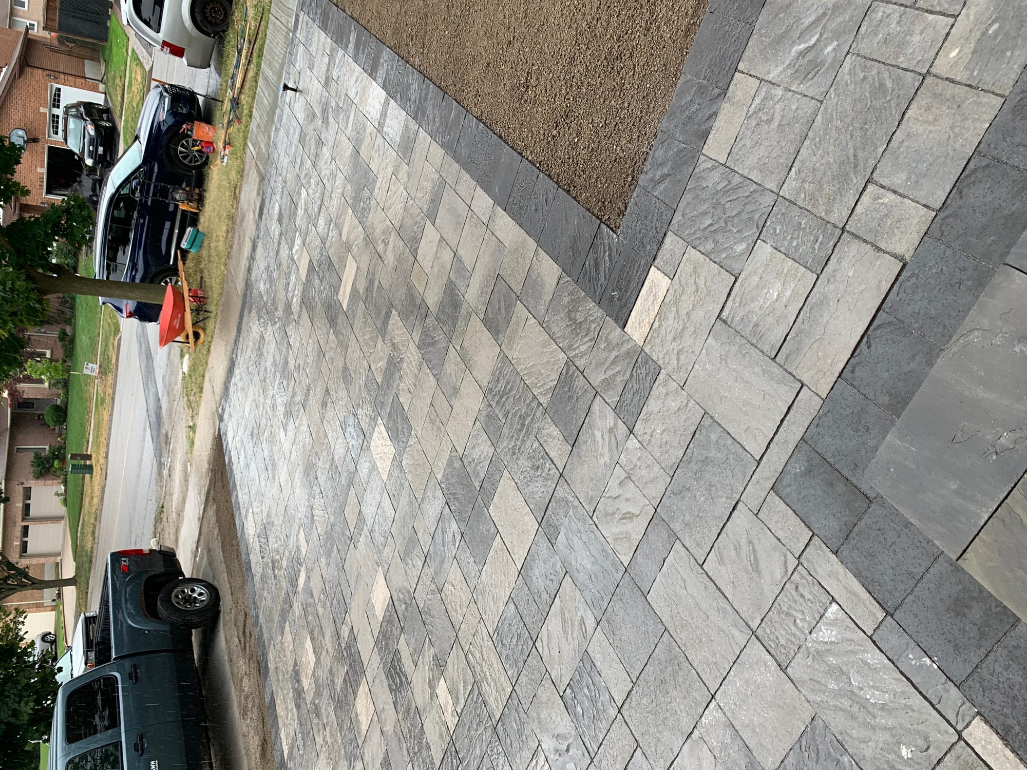 1941 Rosebank Road Landscaping 