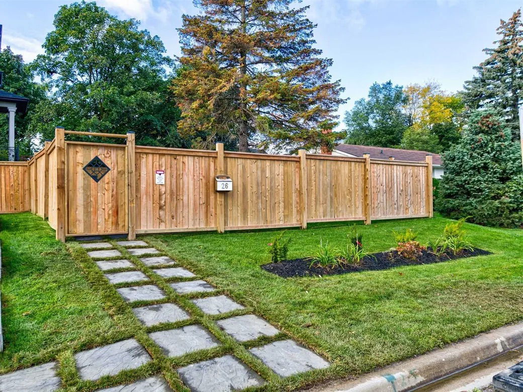 Pioneer Drive Landscaping 