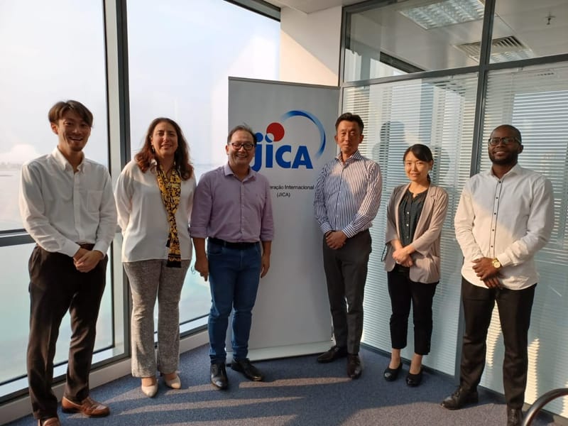 Marcia Metran, colaboradora do Programa Shizen Ambiental, participou do evento Seminário de Resíduos Sólidos (Angola).