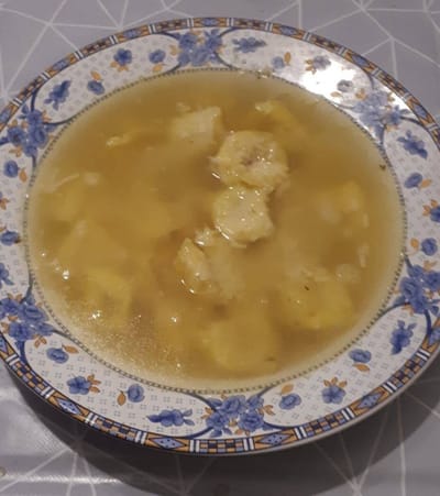 Bouillon de tortellini in brodo image