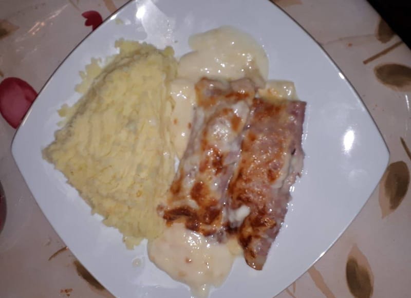 Roulades de jambon aux chicons au gratin