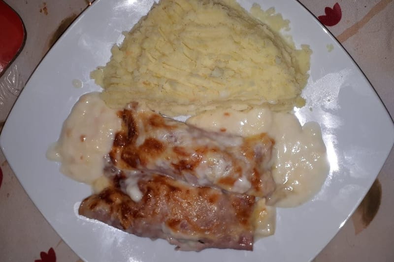 roulade d' endives au gratin