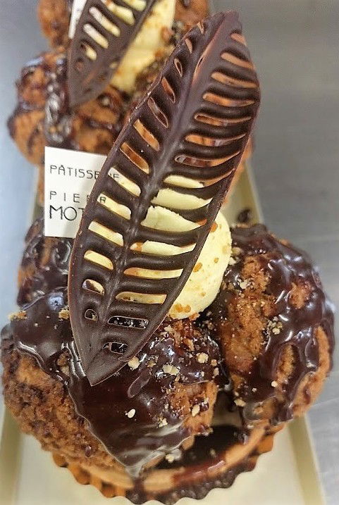 VOILA 1 BELLE PIECE MONTEE