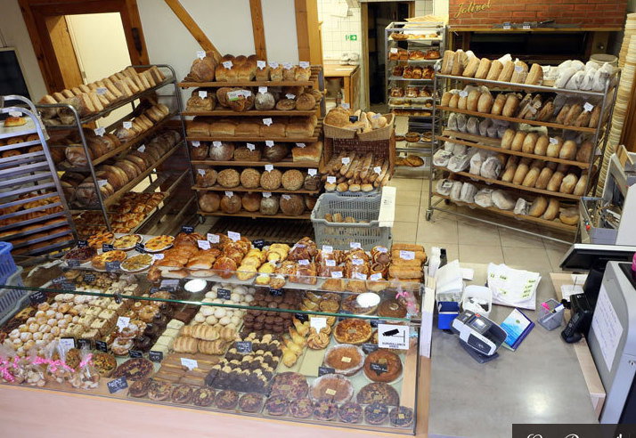 BEAUCOUP DE VARIETES