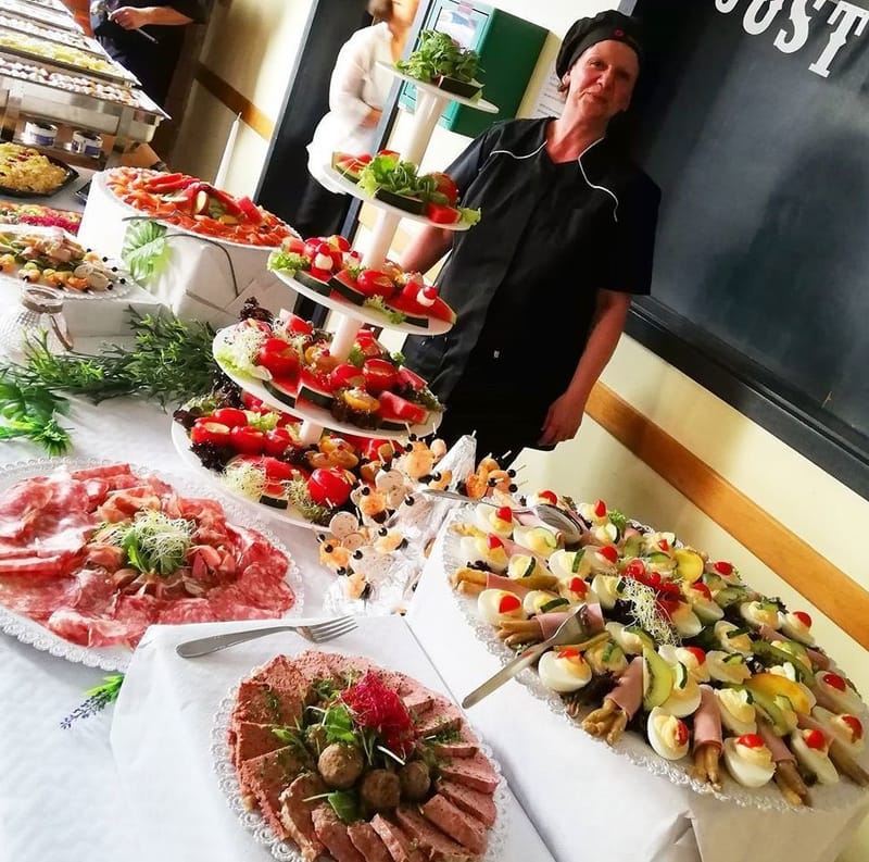 PRESENTATION DU BUFFET