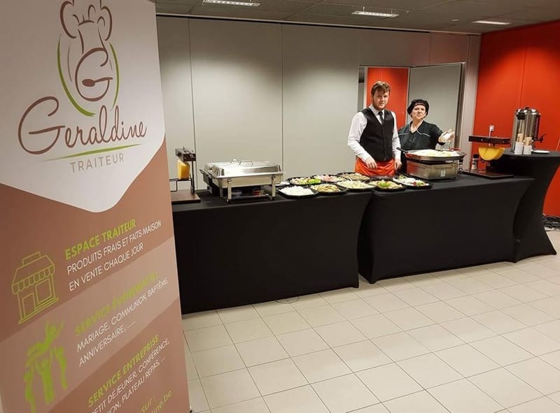 LE PERSONNEL VOUS MONTRE LA VOIE