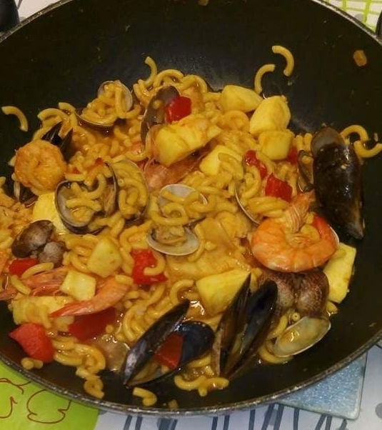 TRES BON PLAT A DEGUSTER